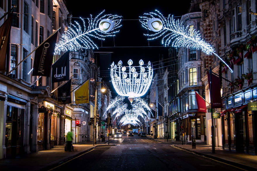 2015-christmas-decorations-in-london-are-simply-stunning-5__880