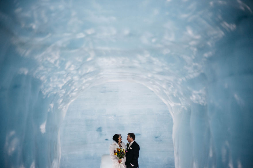 we-organized-the-first-wedding-inside-a-glacier-in-iceland-31__880