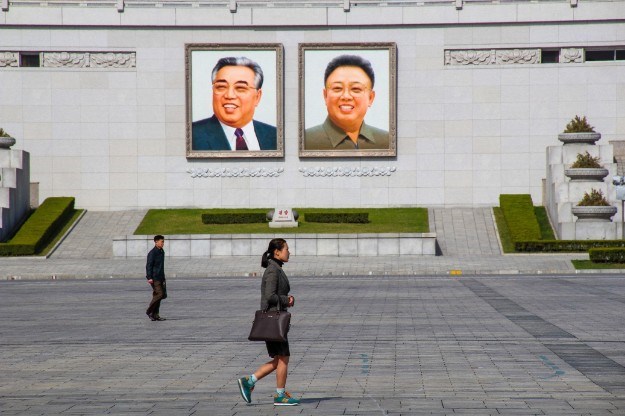 Kim Il Sung, Kim Jong Il - Street life