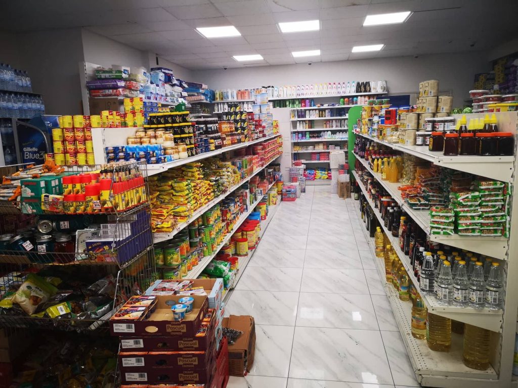 supermarket u Aftici