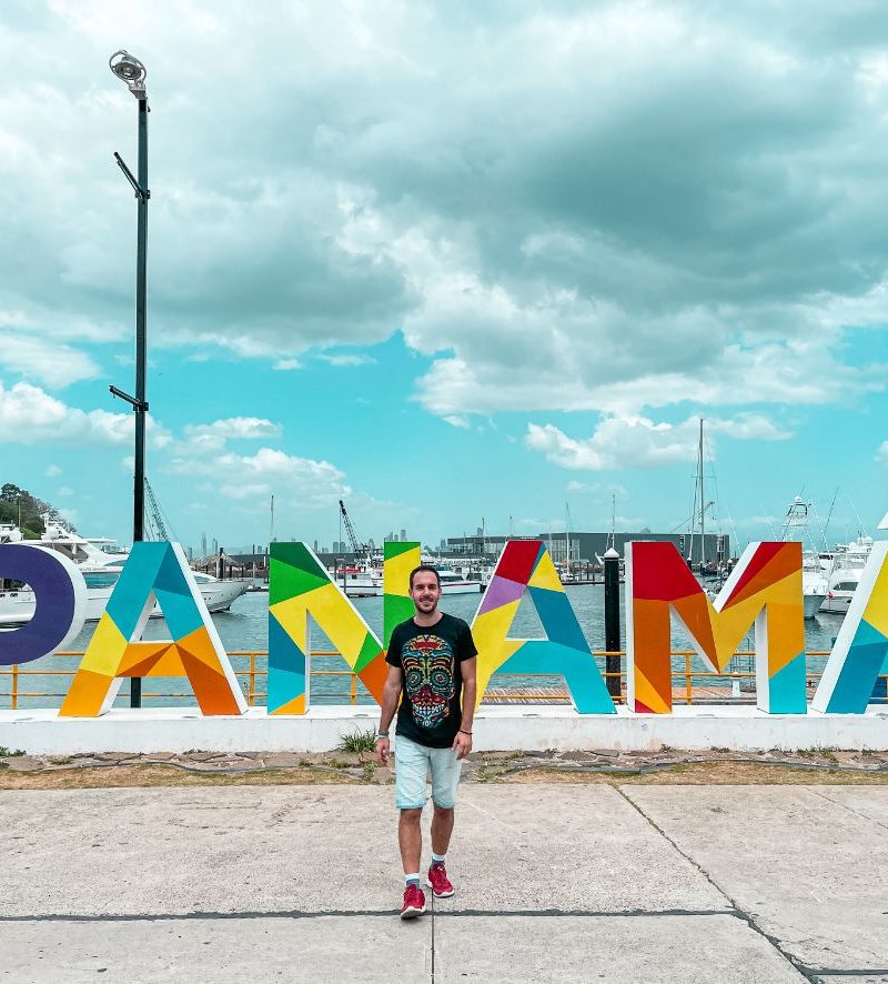 Panama grad