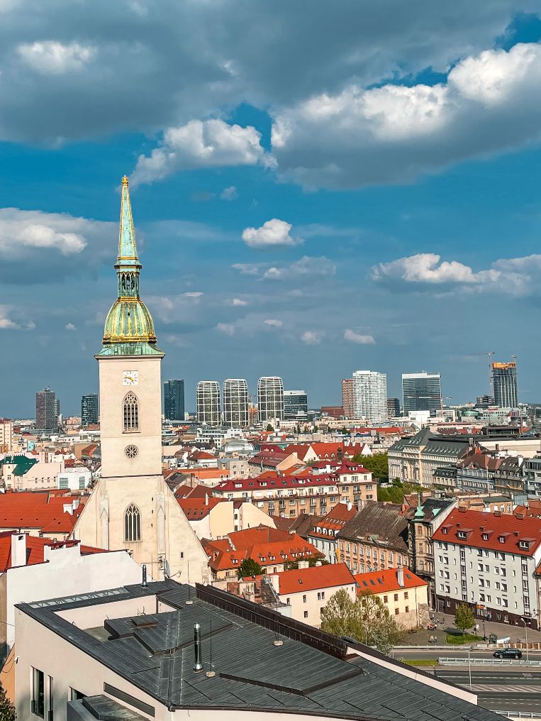 Pogled na Bratislavu