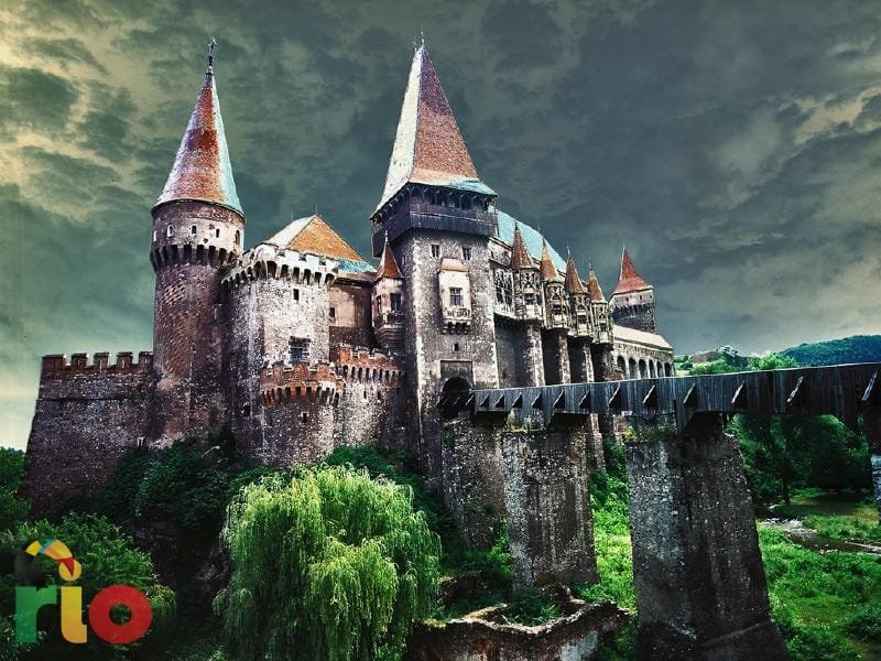 1434918099_hunyad