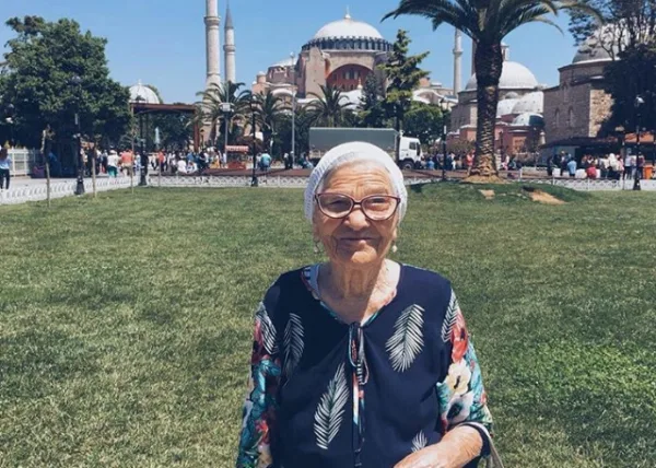 Ruska baka Jelena putuje svijetom